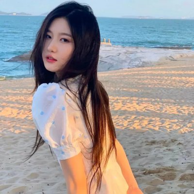 殿下，太子妃又带崽跑路了