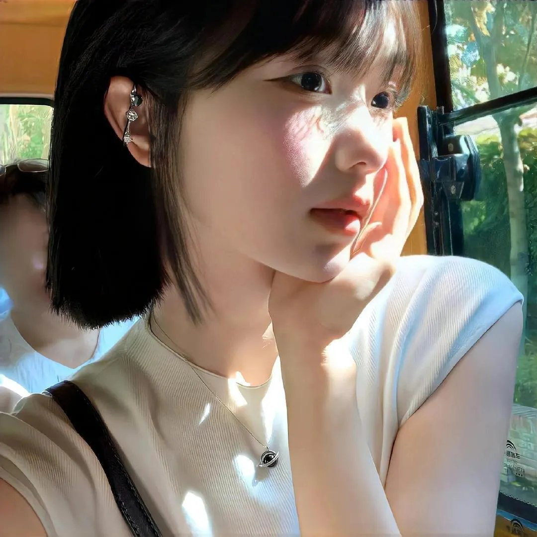 她已身登青云梯